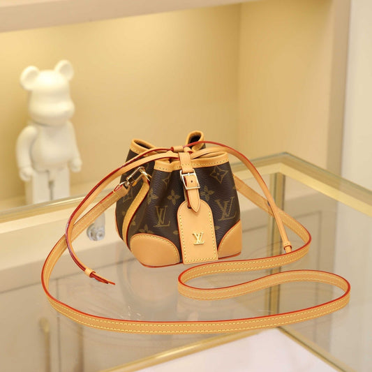 High quality handbag-Mini bucket bag