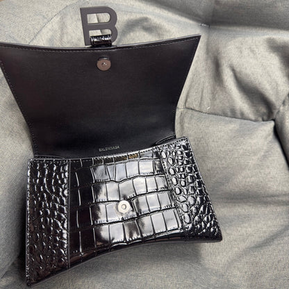 Black Crocodile Pattern Hourglass Bag