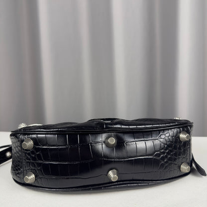 Le Cagole Half Moon Underarm Cross Bag