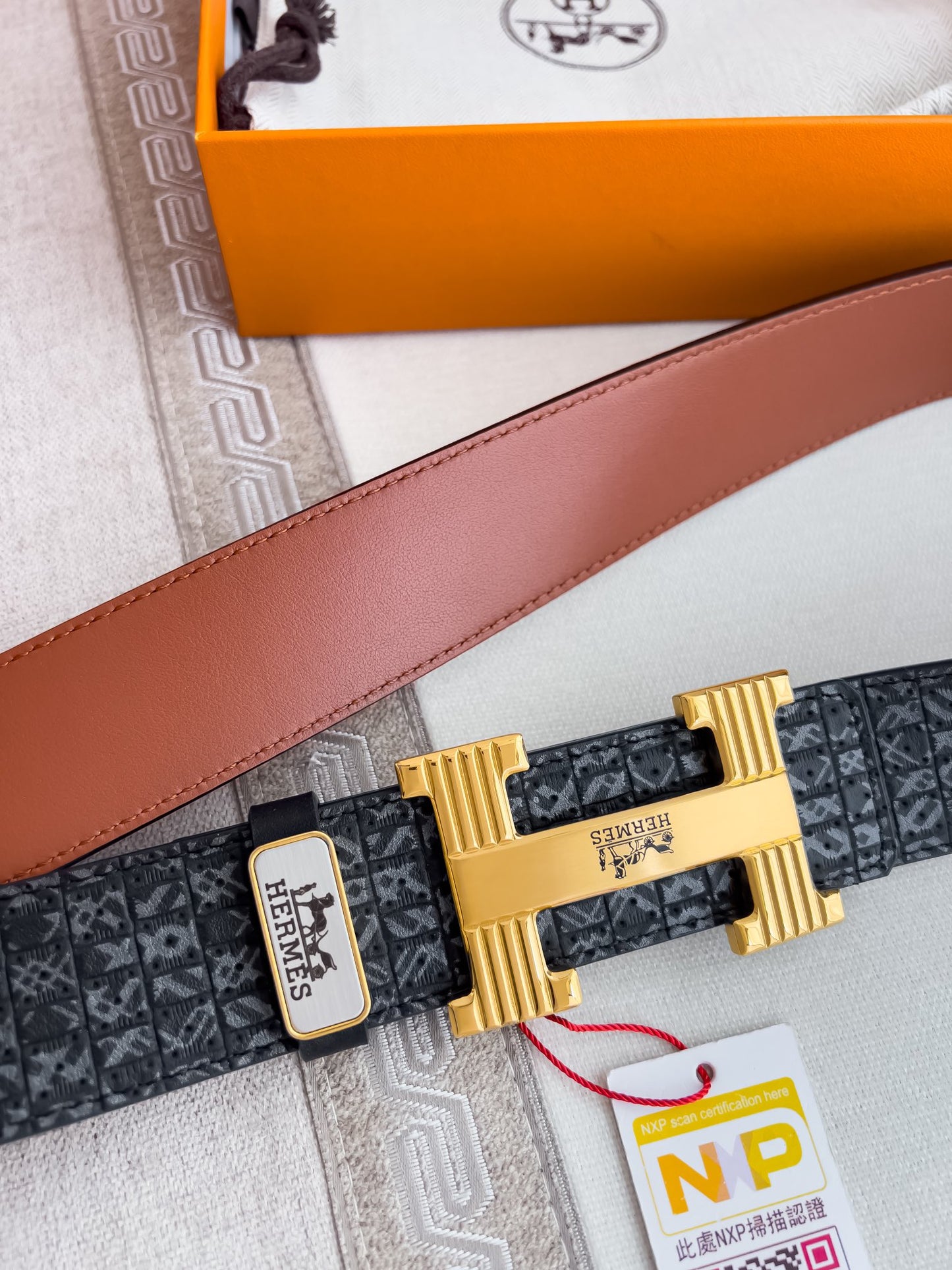 Hermes ✈️ Belt, belt, original sheet p160