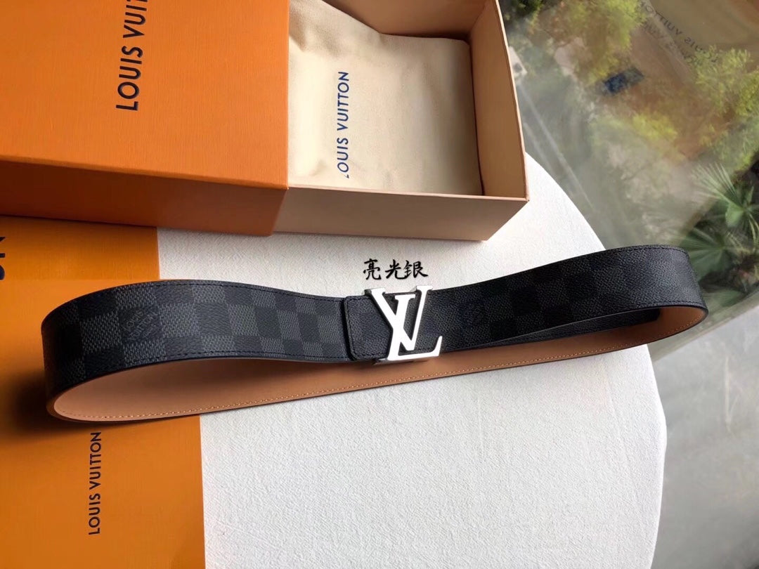 P120 Louis Vuitton Belt