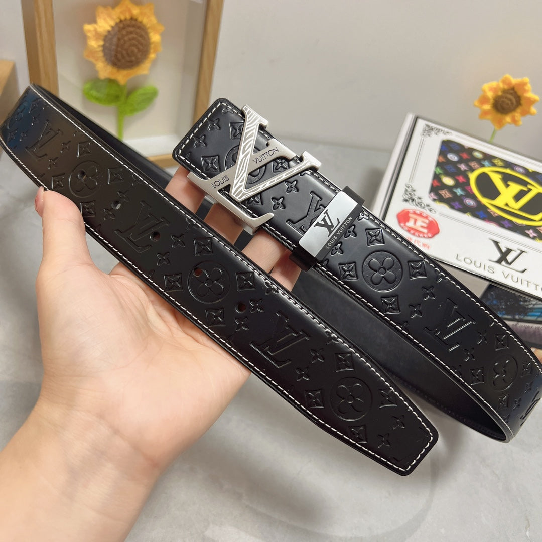 Louis Vuitton 💕 P150-cowhide belt