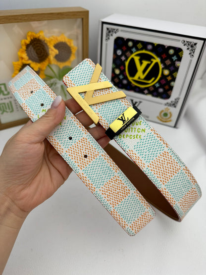 Louis Vuitton 💕 Original order P160