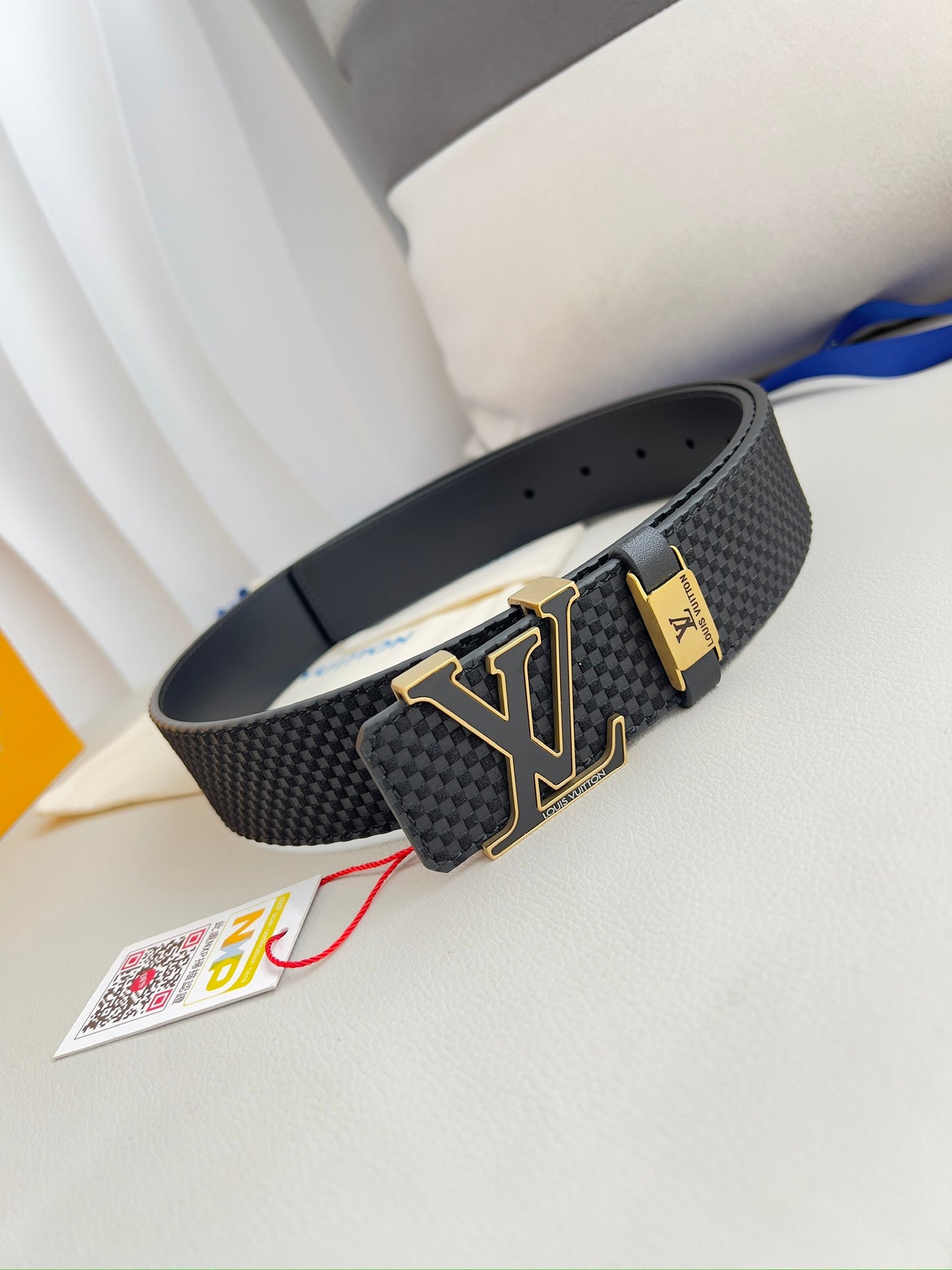 LV... Louis Vuitton ✈️ Belt • Belt • Original Order P165