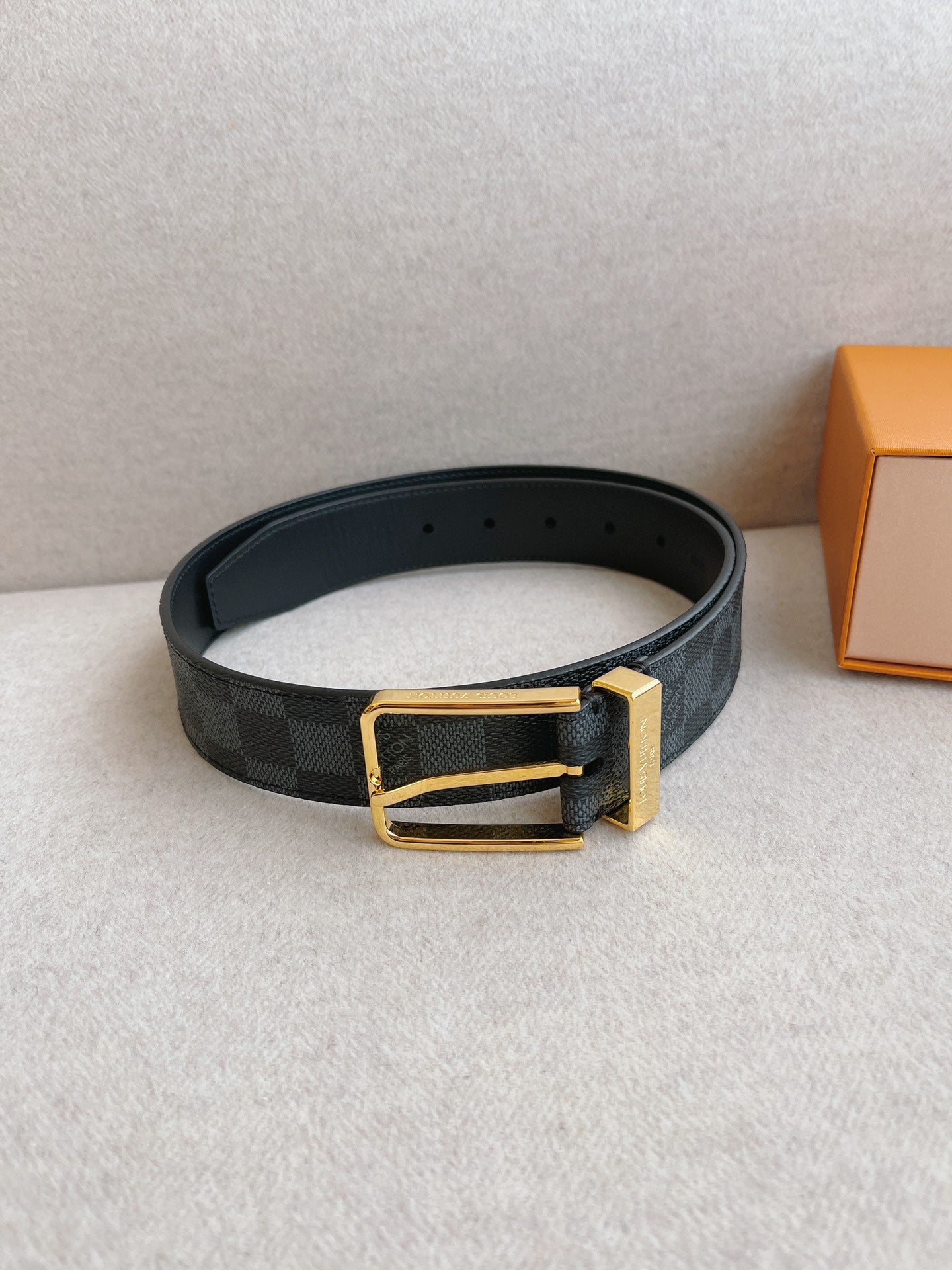 LV brand new canvas belt