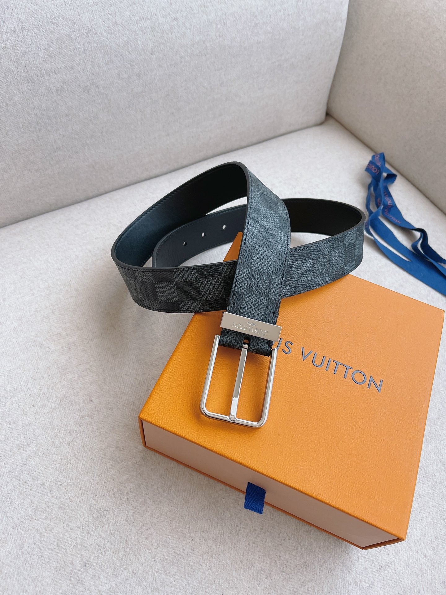 LV brand new canvas belt