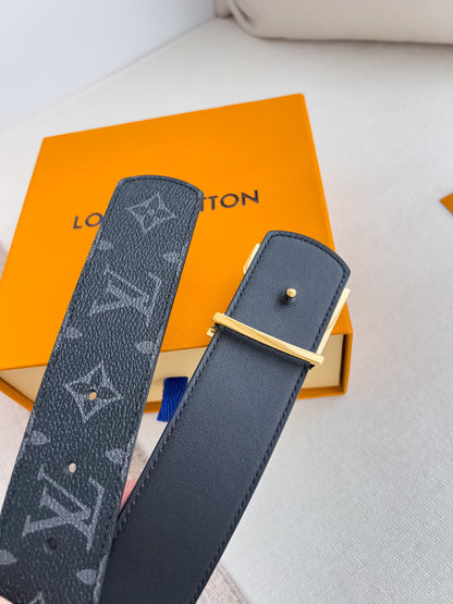 LV... Louis Vuitton ✈️ Belt • Belt • Original Order P160