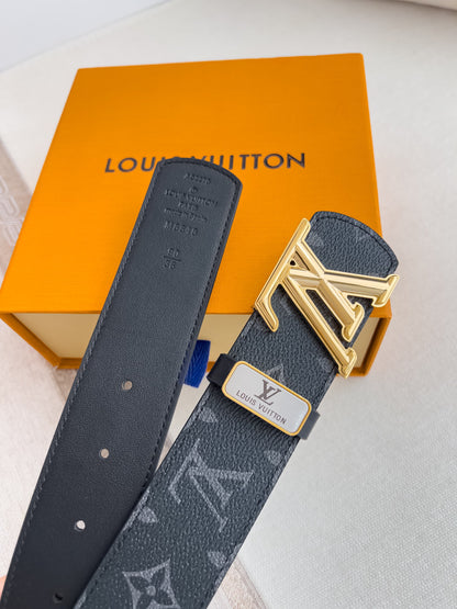 LV... Louis Vuitton ✈️ Belt • Belt • Original Order P160