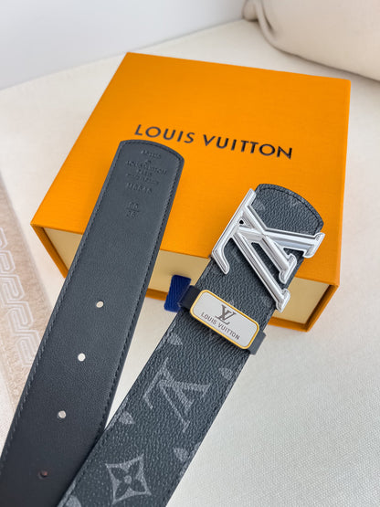 LV... Louis Vuitton ✈️ Belt • Belt • Original Order P160