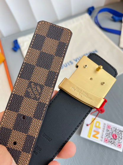 LV... Louis Vuitton ✈️ Belt • Belt • Original Order P185