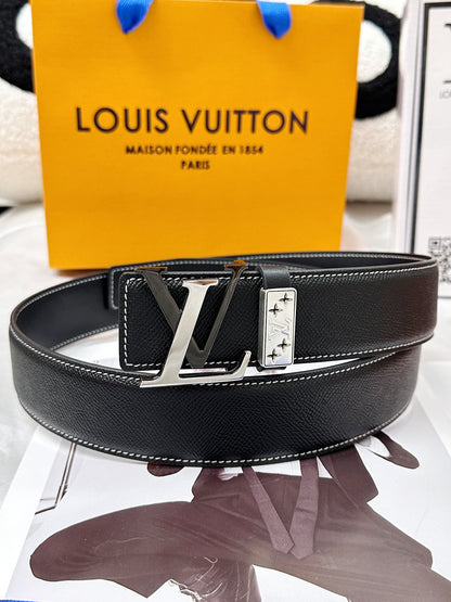 LV... Louis Vuitton ️ ✈️ Top tier replica P150