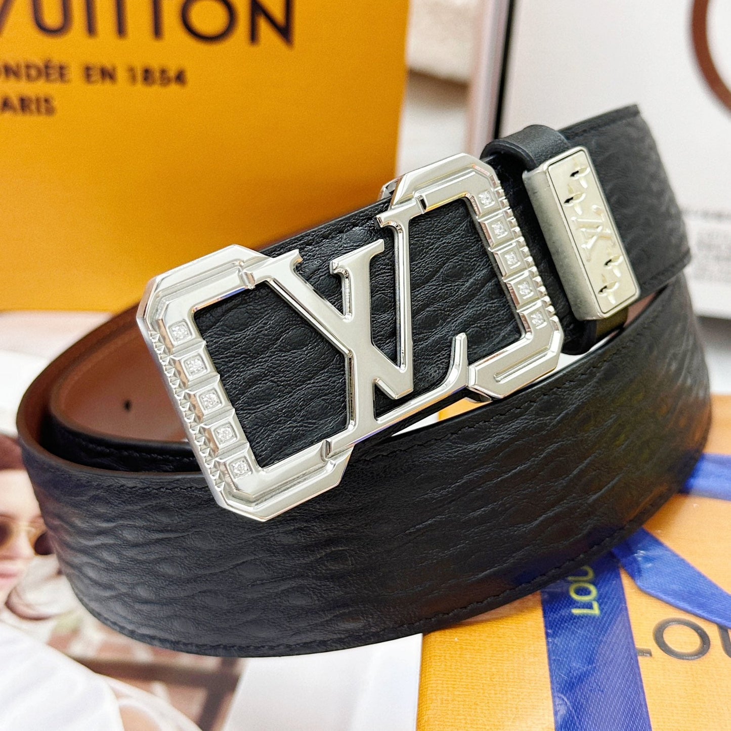 💯 Belt: LV... Louis Vuitton ️ ✈️ Top tier replica P180