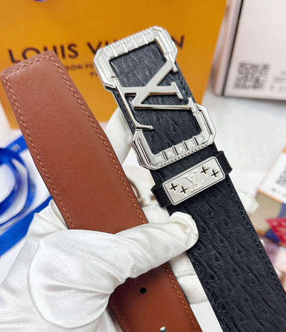 💯 Belt: LV... Louis Vuitton ️ ✈️ Top tier replica P180