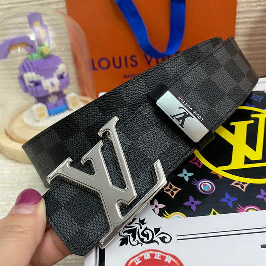 LV... Louis Vuitton 💕 Original Order P145