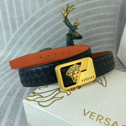 Versace leather belt P150