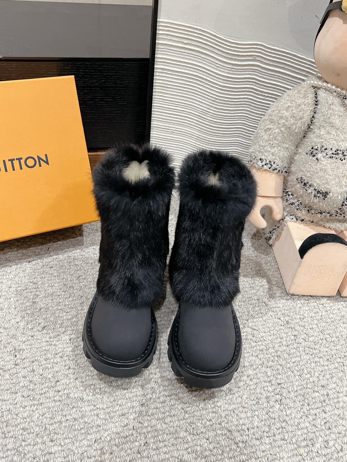 2024 Autumn/Winter New mink fur boots