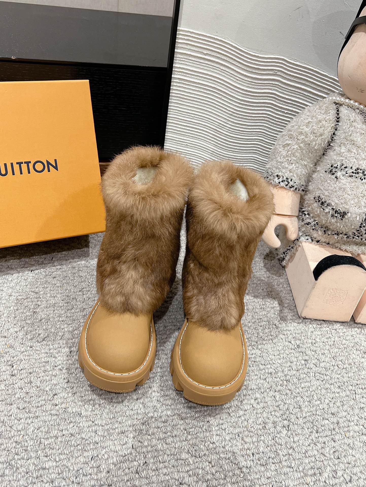 2024 Autumn/Winter New mink fur boots