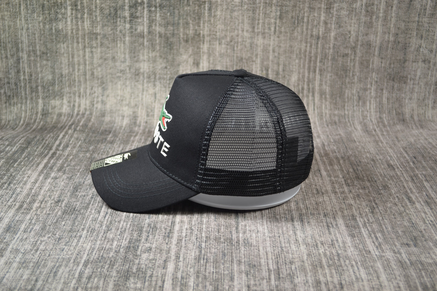 Mesh cap-lacoste